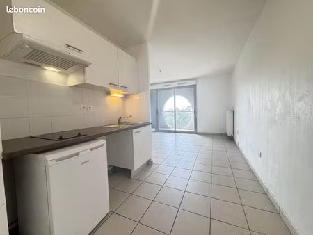 appartement 1 pièce 28 m²