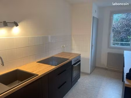 t3 rénové de 73 m² tilleroyes