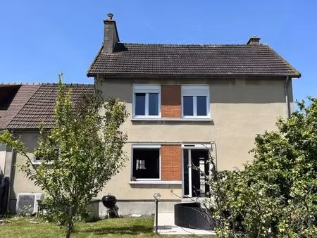 maison 93 m² pont hebert