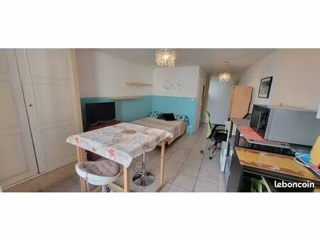 studio meublé 23 m2_etudiant(e)