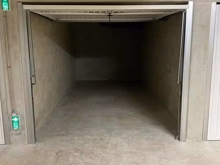 garage box