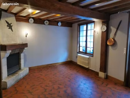maison 4 pièces 85 m²