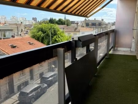 appartement 3 pièces 85 m²