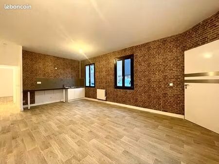appartement 4 pièces 65 m²