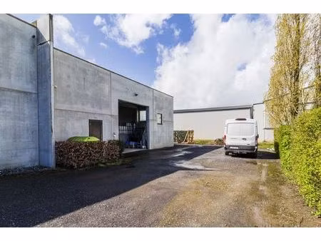surface industrielle à louer à rue de coquiamont 13 perwez (vbe29446)