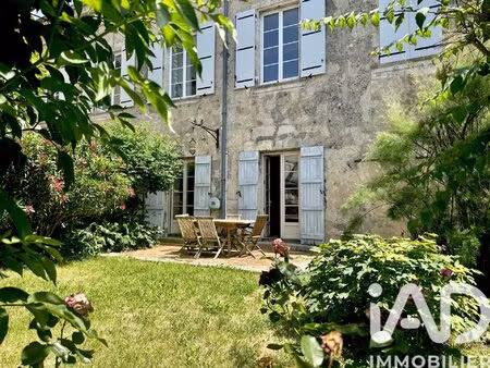 vente maison de village 9 pièces