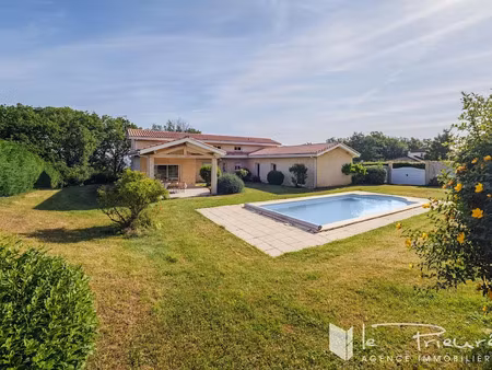 vente maison 7 pièces 187 m² à puygouzon (81990)  485 000 €