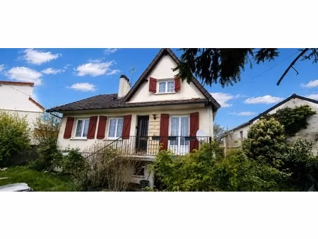 maison 5 pièces - 85 m²