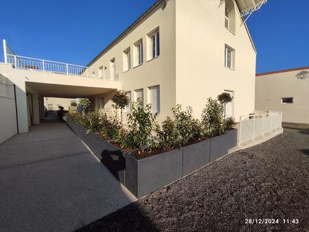 coin les cuvry a louer très bel appartement f5 de 92.48 m2 terrasse et garage fermé coin l