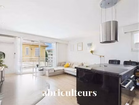 vente appartement 3 pièces au cannet (06110) : à vendre 3 pièces / 59m² le cannet