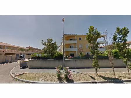 appartement 3 pièces 65m2 en rez de chaussée  jardin 198m2