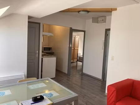 location t2bis meuble rodez sans frais d'agence