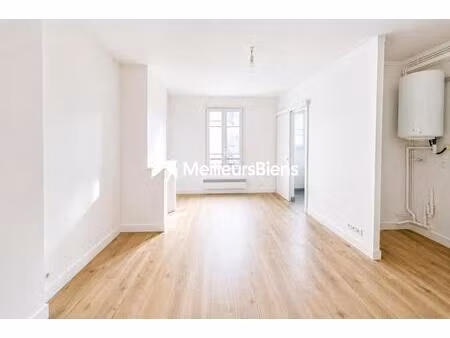 grand studio - quartier mouffetard - calme absolu et lumineux