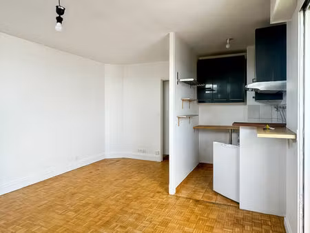 paris 19 - rue de belleville - studio non meuble - 26.87m²