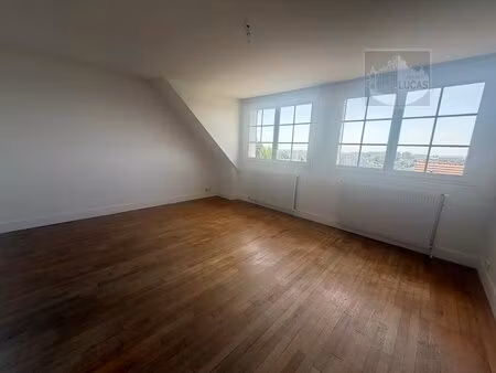 studio - verrieres - le - buisson
