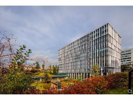 location bureaux 637 m²
