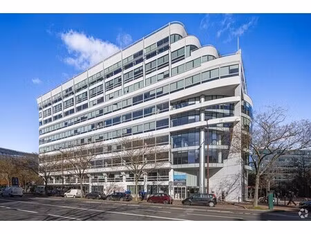 location bureaux 419 m²