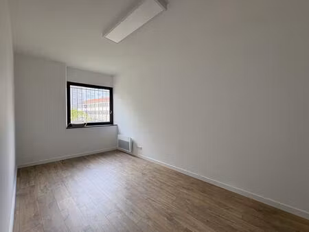 à louer- bureau - le puy en velay