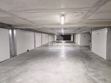 lot de deux places de parking boxables - saint laurent du var