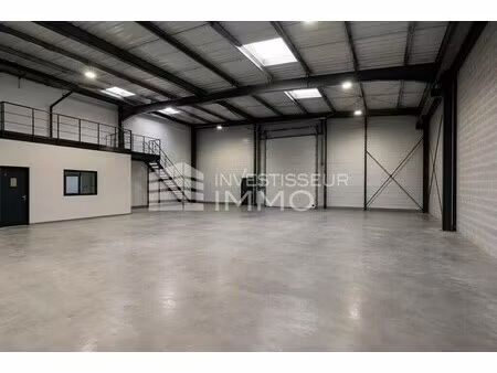 vente local d’activités moret loing et orvanne 77250 364m²