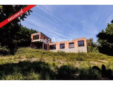 cubzac-les-ponts – maison d’architecte à finir selon vos envies