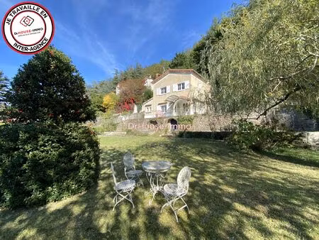 exclusivité - vals-les-bains  maison familiale de 93 m² habitables sur un terrain de 2095 