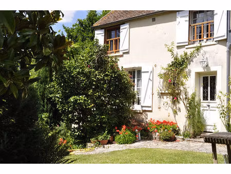 maison 210 m2  6 chambres  2600m2 de terrain dont parcelle constructible