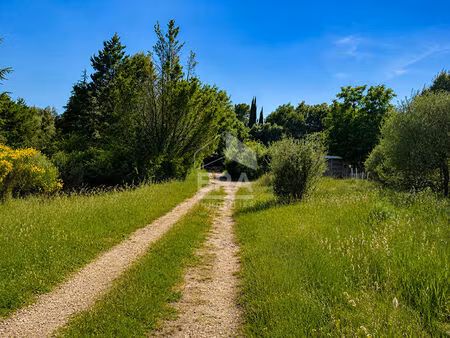 terrain non constructible à lorgues