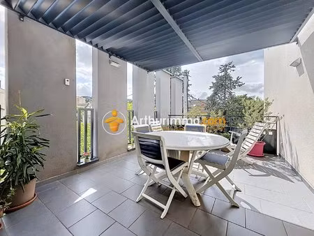 appartement t3 de 91 m² avec deux terrasses  garage double - bourgoin jallieu
