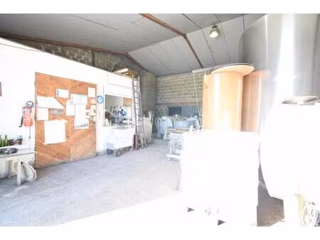 immeuble mixte de 11 738 m² à cars