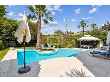 cannes montfleury – villa d'exception avec dépendance – 7 chambres
