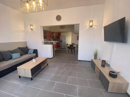 location appartement 5 pièces 110 m² à amiens (80000)