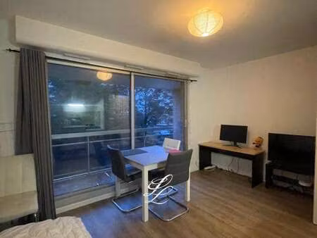 location appartement t1 à vannes nord-est (56000) : à louer t1 / 25m² vannes nord-est