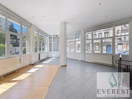 surface commerciale à louer à schaerbeek (vbe29558)