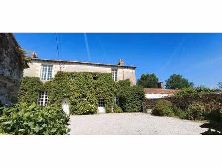 vente maison piscine au pellerin (44640) : à vendre piscine / 270m² le pellerin