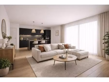 magnifique 4 pieces en dernier etage avec balcon et parking