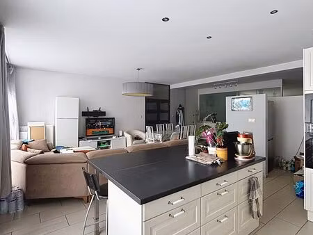 loft à louer avec garage et terrasse   molenbeek-saint-jean (vbe29618)