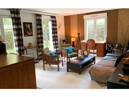 location appartement  m² t-3 à osny  1 276 €