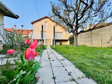 maison 140m² 385 m² de terrain
