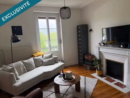 bel appartement type f2 rénové avec garage