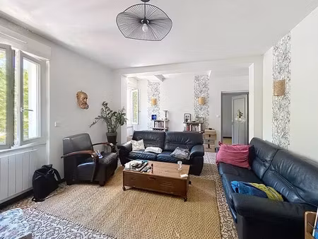 location appartement 3 pièces 91 m² à gaillac (81600)
