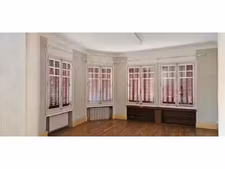 grand appartement avec 3 chambres à pont de beauvoisin