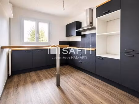 nantes : emplacement recherché et garage box  une opportunité à saisir !