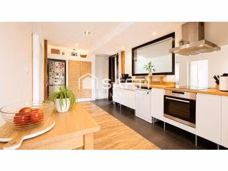 à vendre à parentis-en-born appartement hypercentre