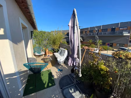 location appartement 3 pièces 65 m² à solliès-pont (83210)