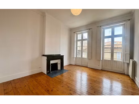 location appartement  88.87 m² t-4 à toulouse  1 500 €