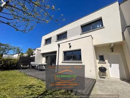 vente maison à rennes centre ville (35000) : à vendre / 175m² rennes centre ville