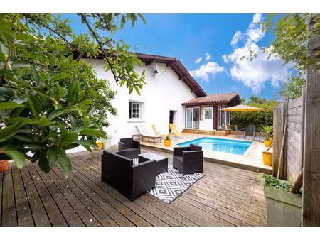 vente maison 10 pièces 270 m² urrugne (64122)