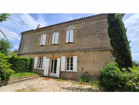 appartement de caractère dans maison de maitre 4 pièce(s) 175 m2 et garage