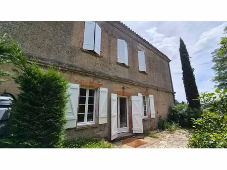appartement de caractère dans maison de maitre 4 pièce(s) 185 m2 jardin et garage